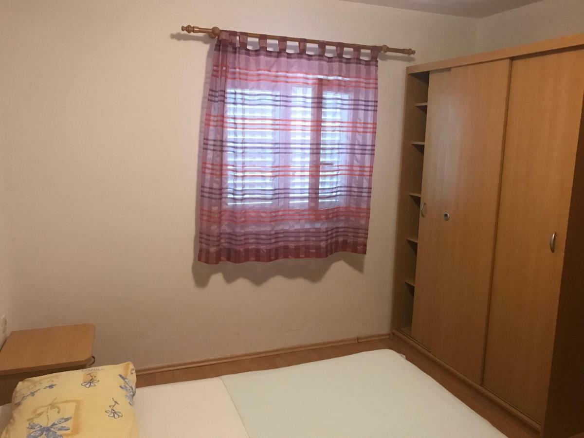 לופאר Apartmani Paulina מראה חיצוני תמונה